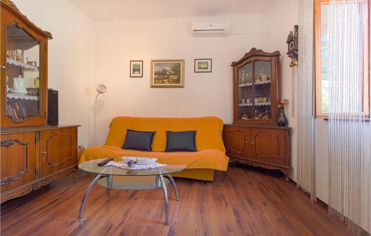 Awesome Home In Zaglav With Wifi エクステリア 写真