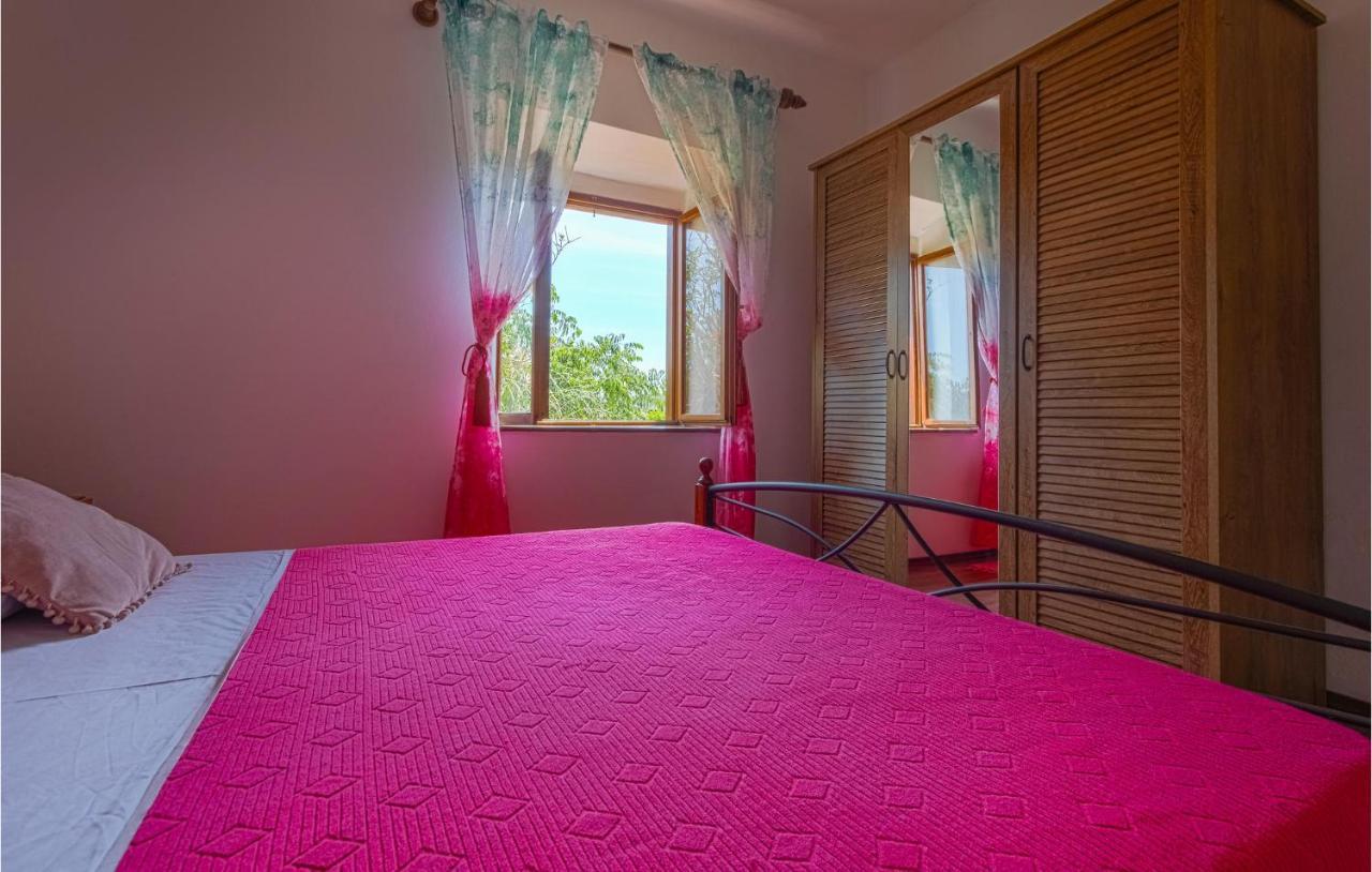 Awesome Home In Zaglav With Wifi エクステリア 写真