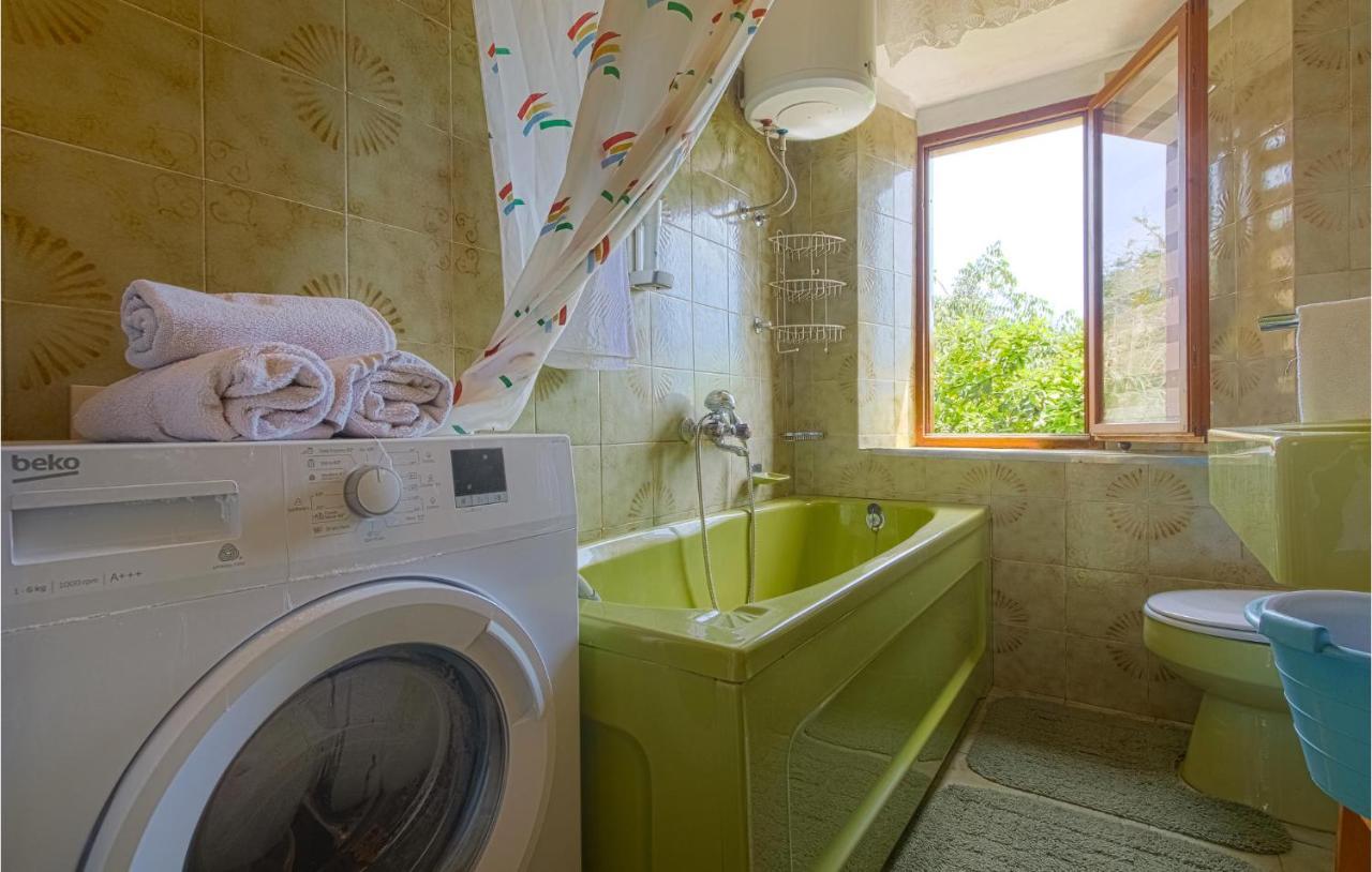 Awesome Home In Zaglav With Wifi エクステリア 写真